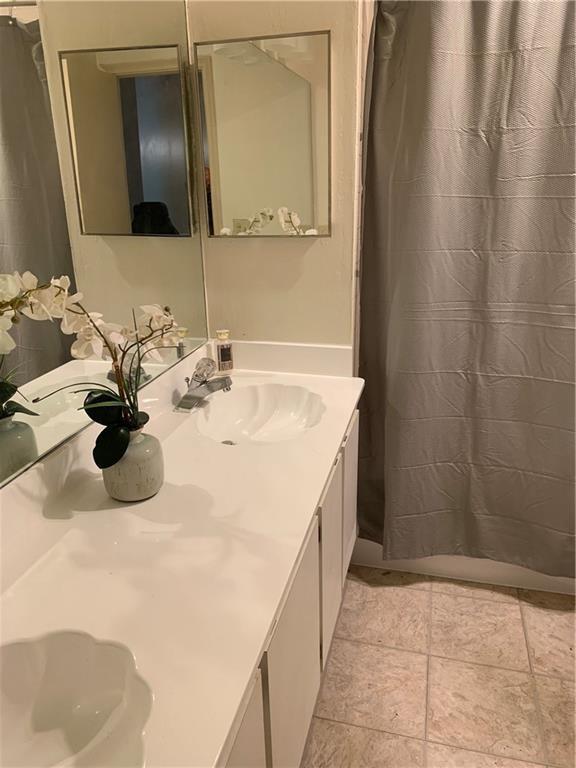 Photo - 870 NW 81st Ter