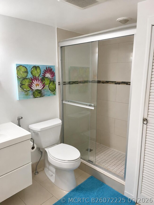 Photo - 4302 Martinique Cir Unit J3
