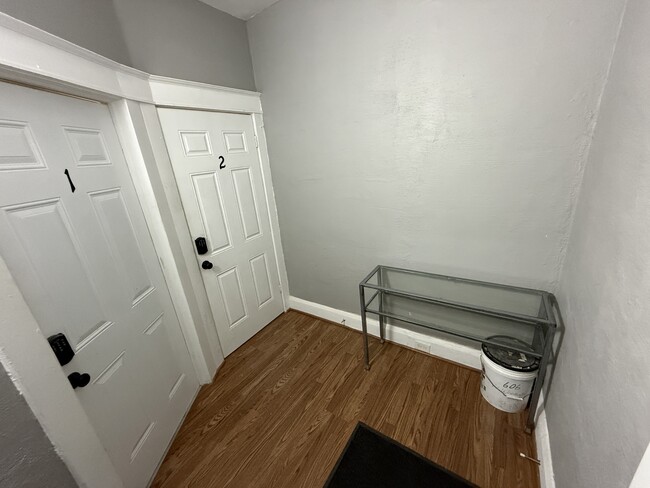 Photo - 606 N Woodington Rd Unidad 2