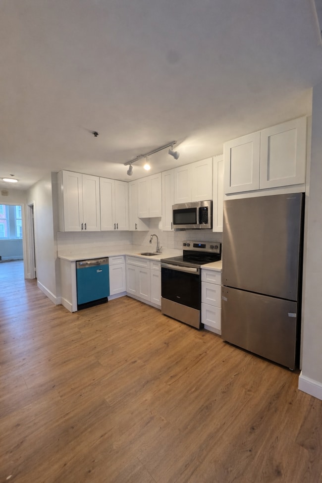 Photo - 1733 Guilford Ave Unit 2