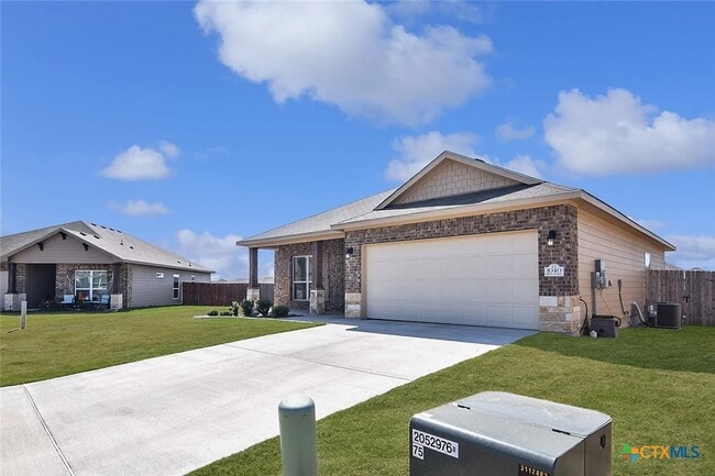 Photo - 1040 Lakeway Crossing Dr