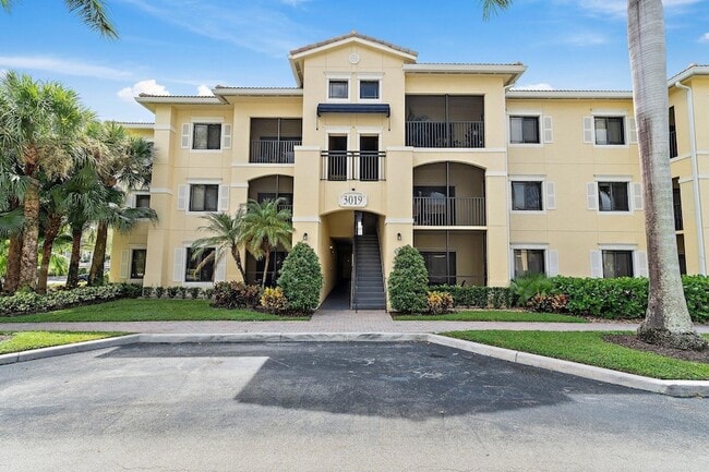 Photo - 3019 Alcazar Pl Unit 205