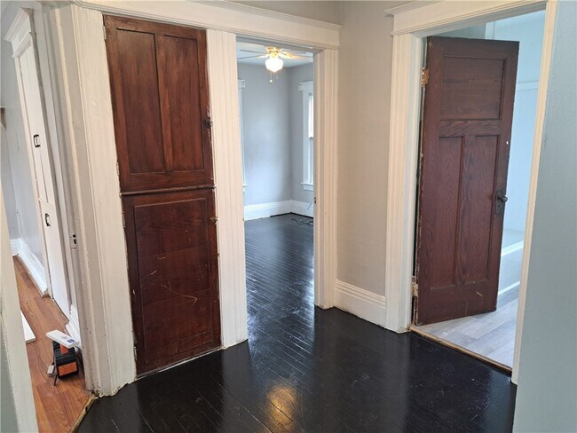 Photo - 811 Portland Ave