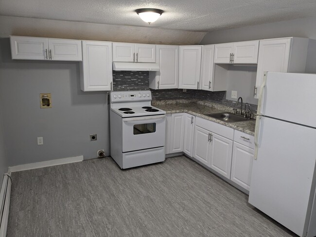 Photo - 180 NorthBranch St Unidad B