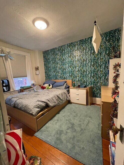 Photo - 203 Winthrop Rd