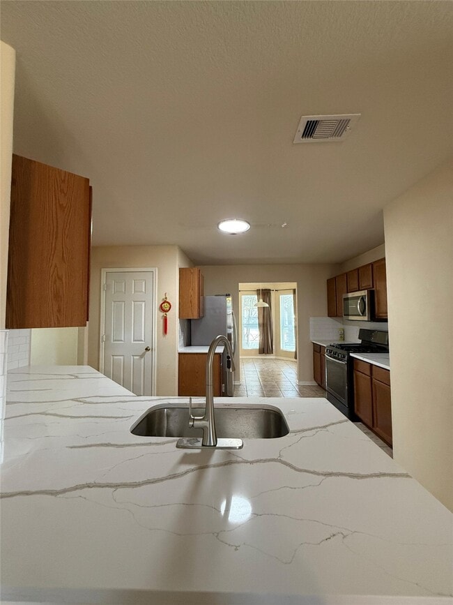 Building Photo - 3146 Madison Elm St Rental