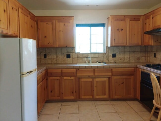 Photo - 770 Haines Ct Unit Cottage Studio