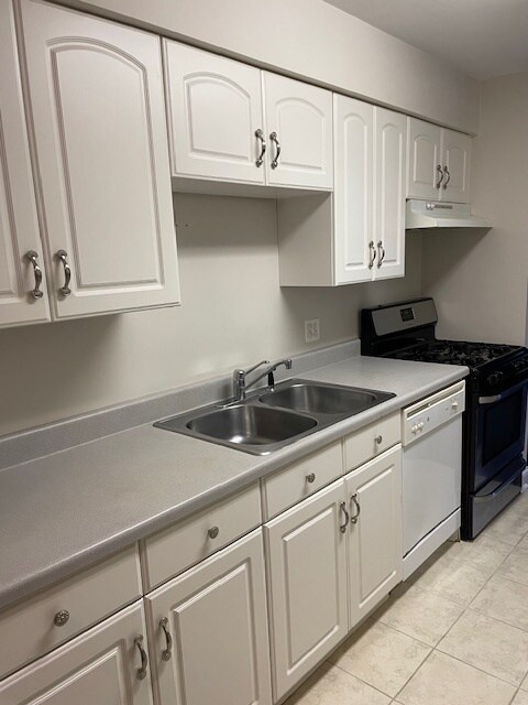 Photo - 2730 Mitchell Dr Unit 2