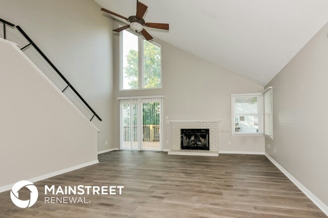 Photo - 513 Woodlyn Crossing