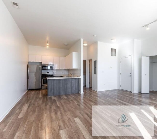 Photo - 2700 W North Ave Unit 202