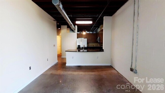 Photo - 800 Academy St