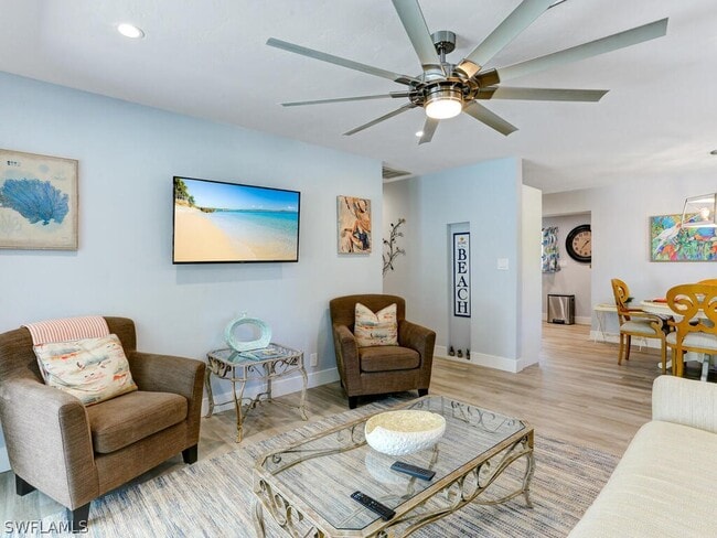 Photo - 1014 Broad Ave N