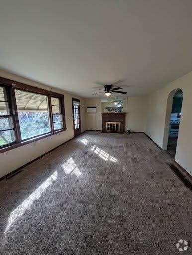 Building Photo - 123 Burley St Rental