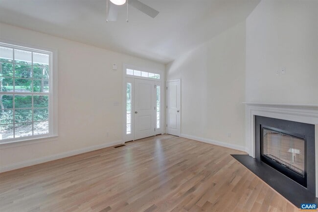 Photo - 312 Jonquil Rd