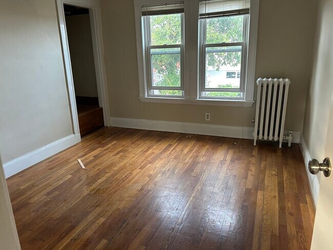 Photo - 31 Harvard St Unit 1-1