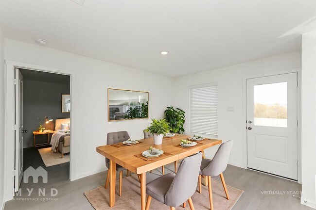 Photo - 2721 Ctr Crk Ln