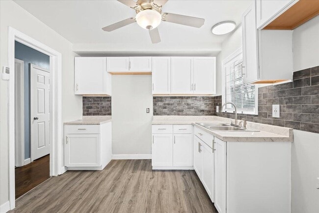 Photo - 14622 Frankfort St