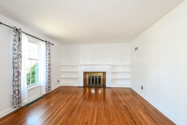 Photo - 9150 Wayne Dr