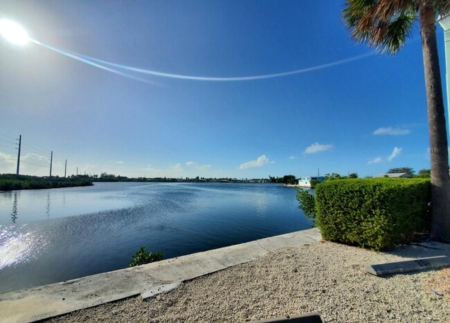 Photo - 201 Coppitt Rd Unit 205A