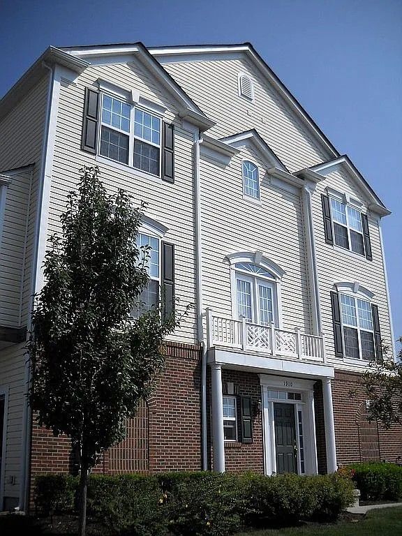 Building Photo - 1910 Cavalier Ln Rental