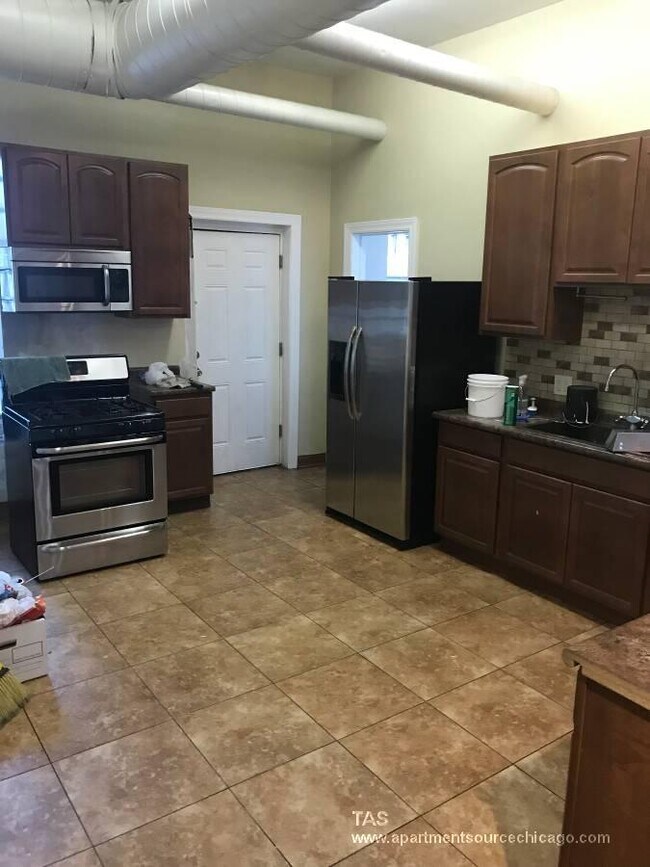 Photo - 1563 N Milwaukee Ave Unit TWO