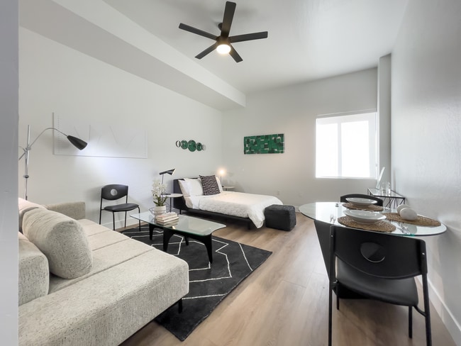 Photo - The Charleston