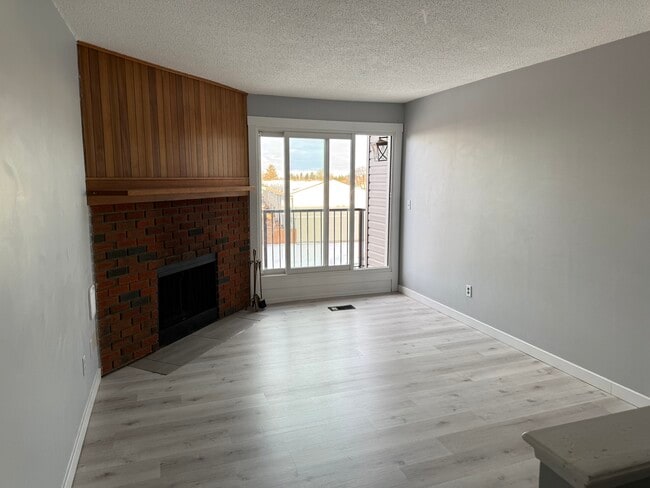 Photo - Meadow Mews Apartments