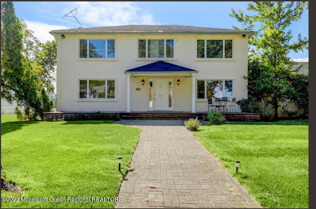 Photo - 112 Roseld Ave