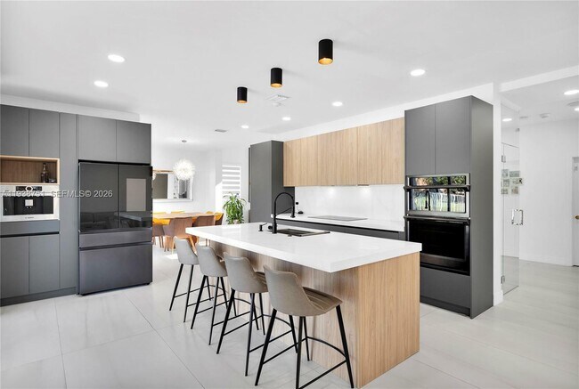 Photo - 1176 Cedar Falls Dr