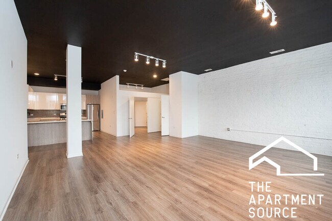 Photo - 2550 S Wabash Ave Unit 408