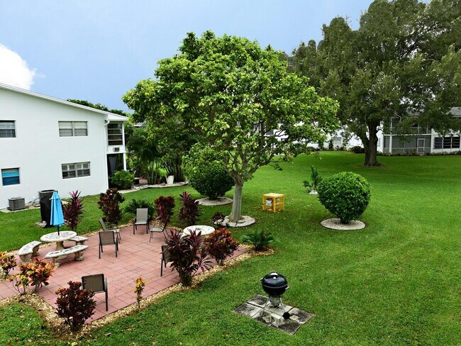 Photo - 141 Newport I