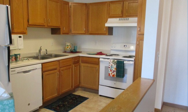 Photo - SummerField Place