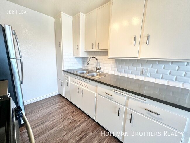 Photo - 5640 S La Brea Ave Los Angeles, CA 90056 Unidad 8C