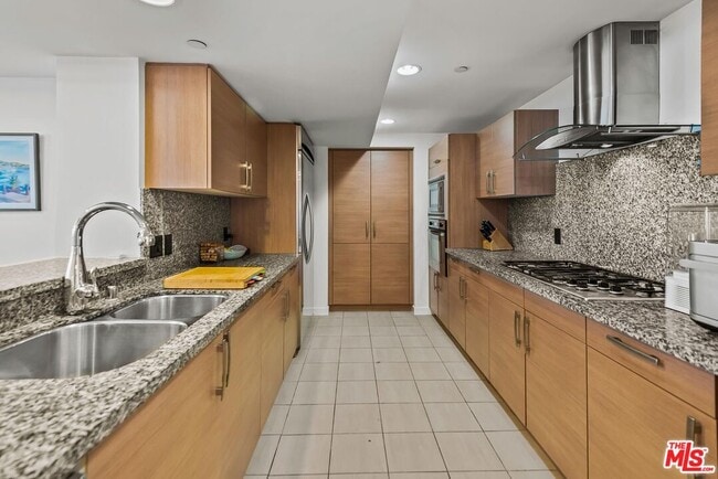 Photo - 13650 Marina Pointe Dr Unit 1706