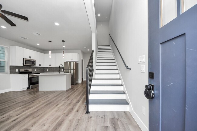 Photo - 19104 Sears Dr