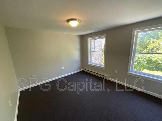 Photo - 144 Wilson St