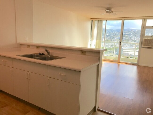 Building Photo - Breathtaking mountain view, 1 bdrm, 1 bath... Unit 1706 Rental