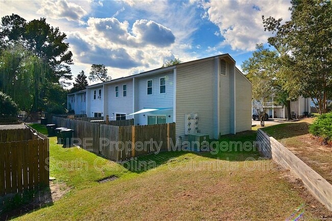 Photo - 308 Percival Rd