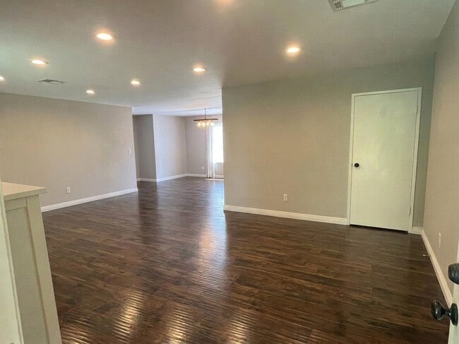 Photo - 10554 Andasol Ave