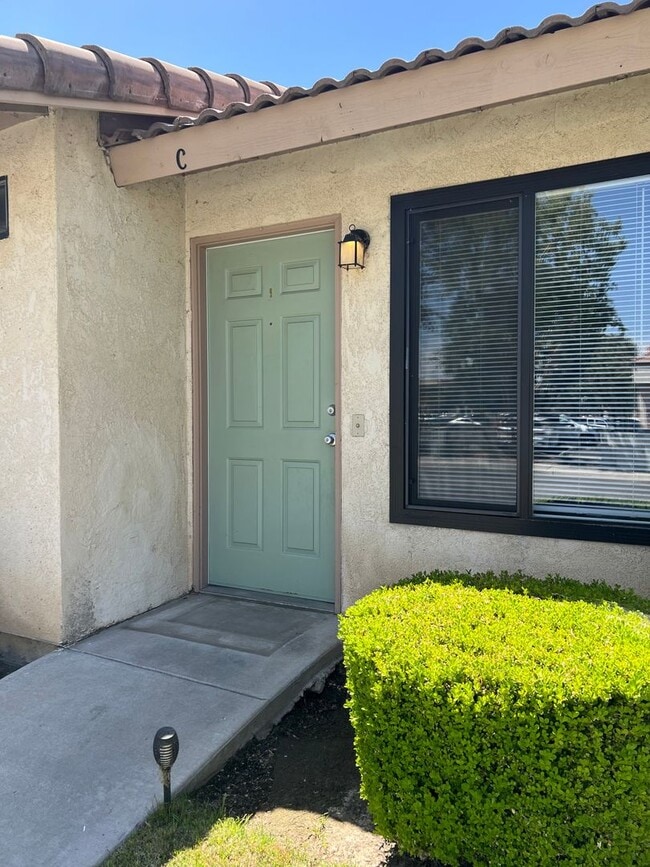Photo - 8600 Lyn River Ct Unit 3