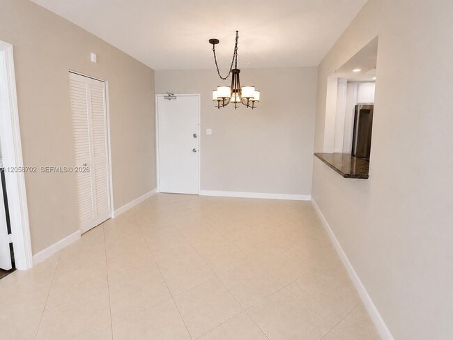 Photo - 5600 Collins Ave Unit 17U