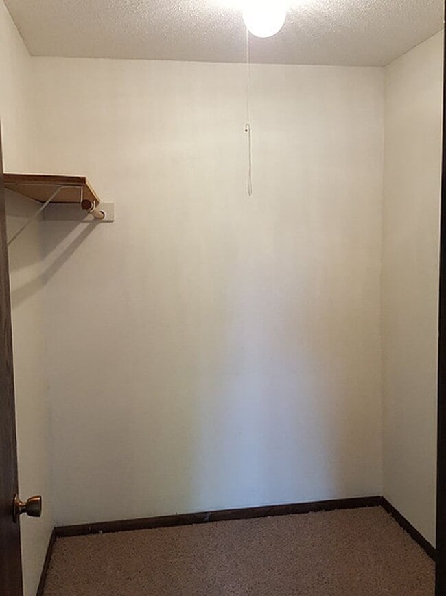 Photo - Two Bedroom, One Bathroom Unit EW-8