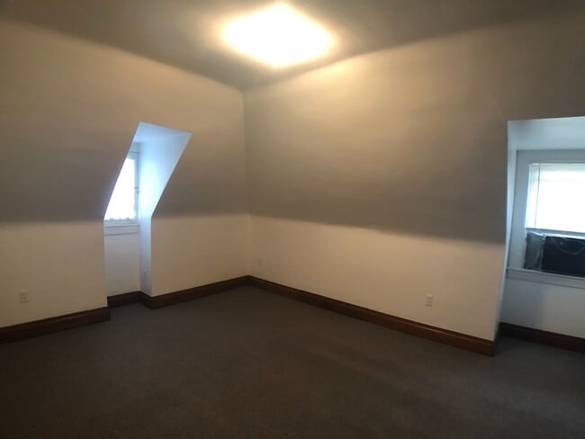 598 E Maiden St Unidad 3