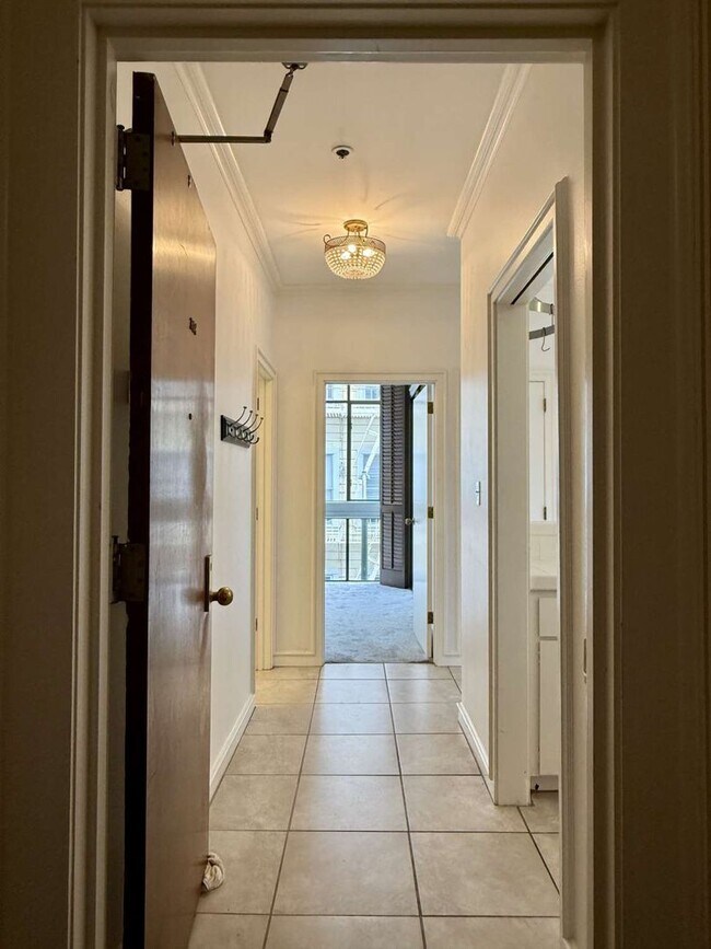 Photo - Top Floor Condo in Nob Hill Unit 308