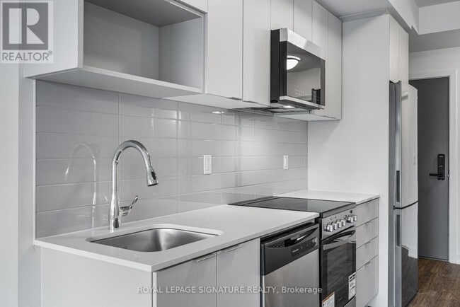 Photo - 4569 Kingston Rd Unit 204