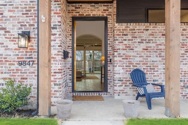 Photo - 9847 Mixon Dr