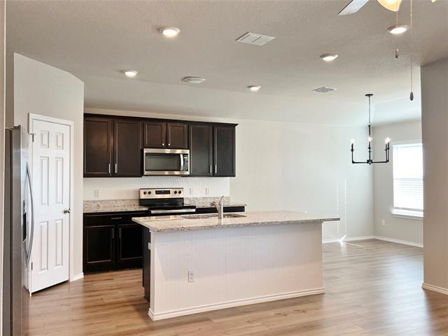 Photo - 3333 Brosnan Rd