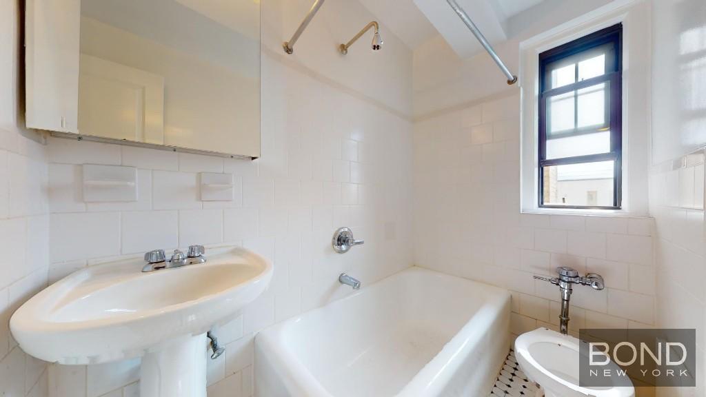 Photo - 95 Christopher St Apartment Unit 8A