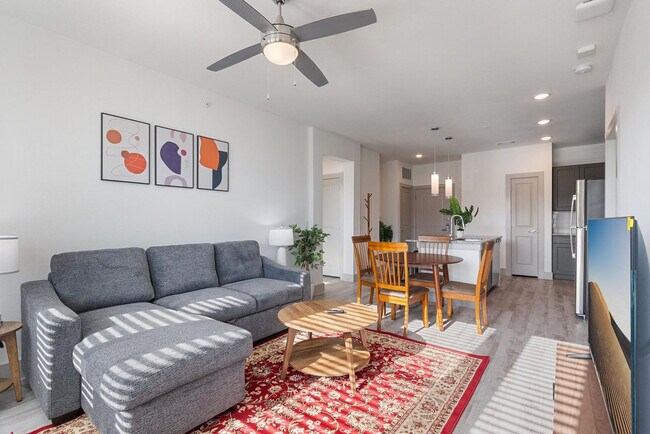 Building Photo - 12100 1/2 Ferrystone Glen Dr Unit ID1343261P