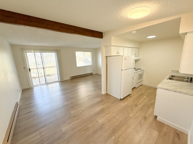 Photo - 1814 Unidad 1814